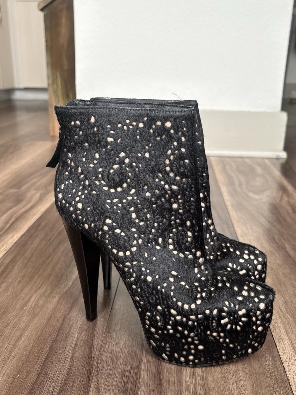 Alice + Olivia Black and Cream Patterned Platform Ankle Boots